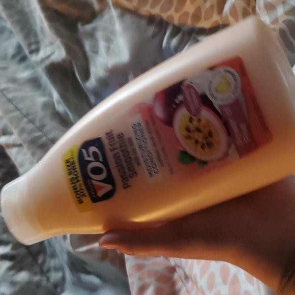 Conditioner - Picture 3 of 3